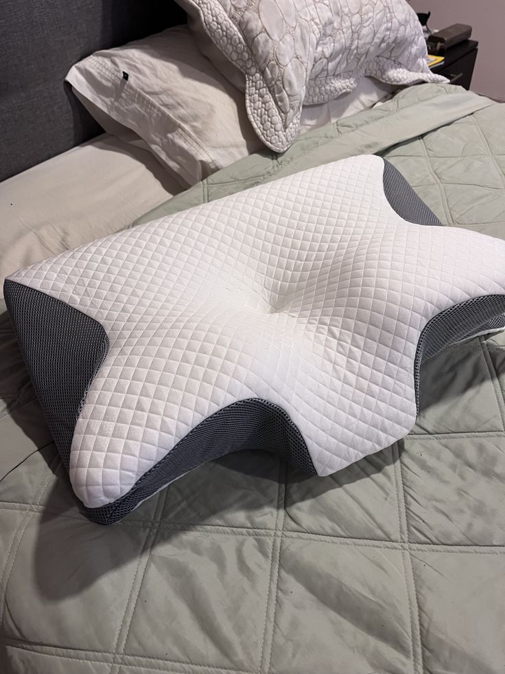 Gray helmet for bikers